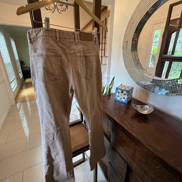 Nice womens faded/vintage Elie Tahari jeans approx 30 x 28? - Picture 5 of 8